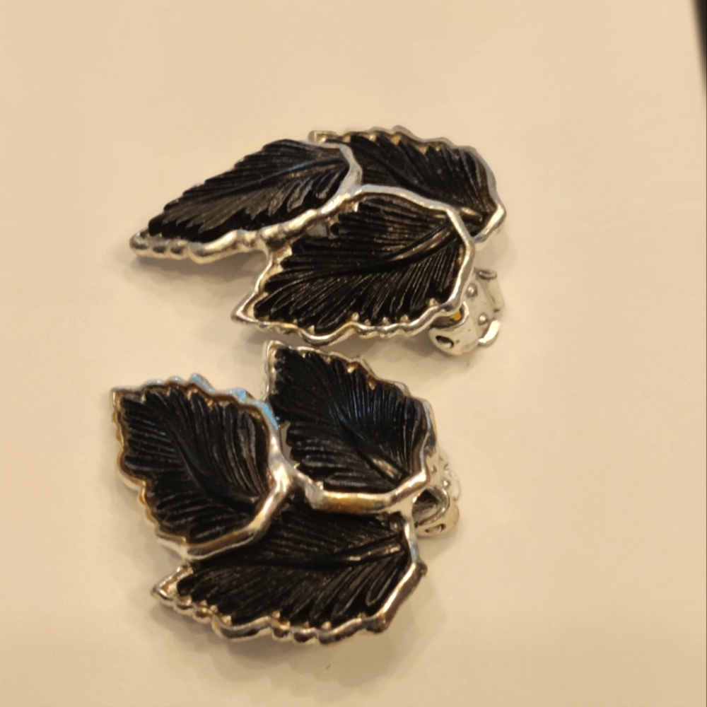 Costume black leaf earrings